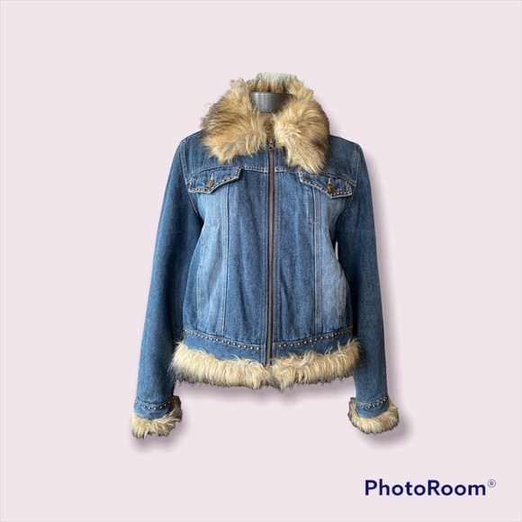 giacca Jackets & Blazers - Giacca Gallery Co Faux Fur and Denim jacket with studs. Size large